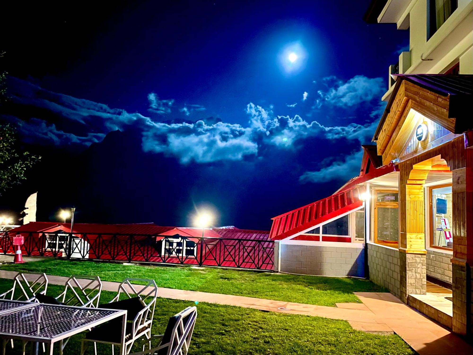 Hotel Rollingrang Kalpa Exterior photo