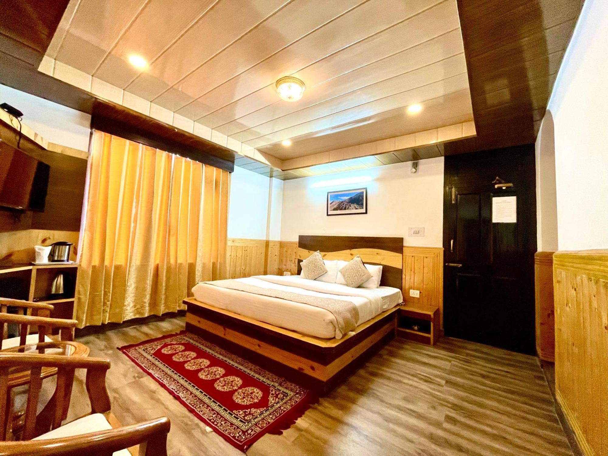 Hotel Rollingrang Kalpa Exterior photo