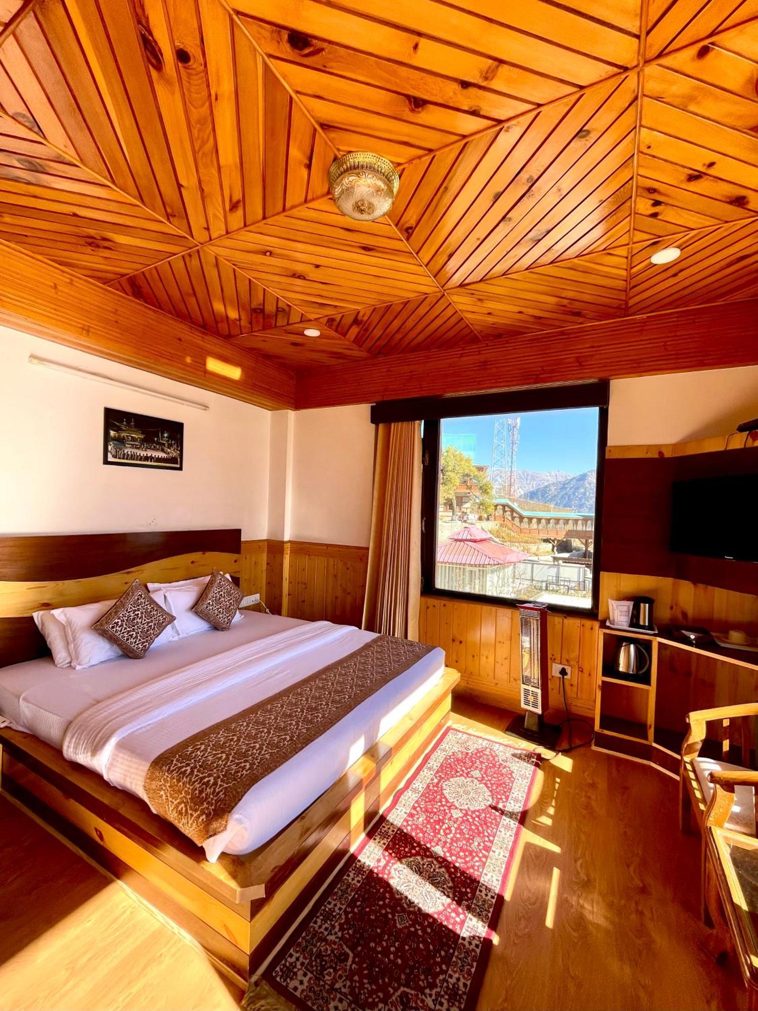 Hotel Rollingrang Kalpa Exterior photo