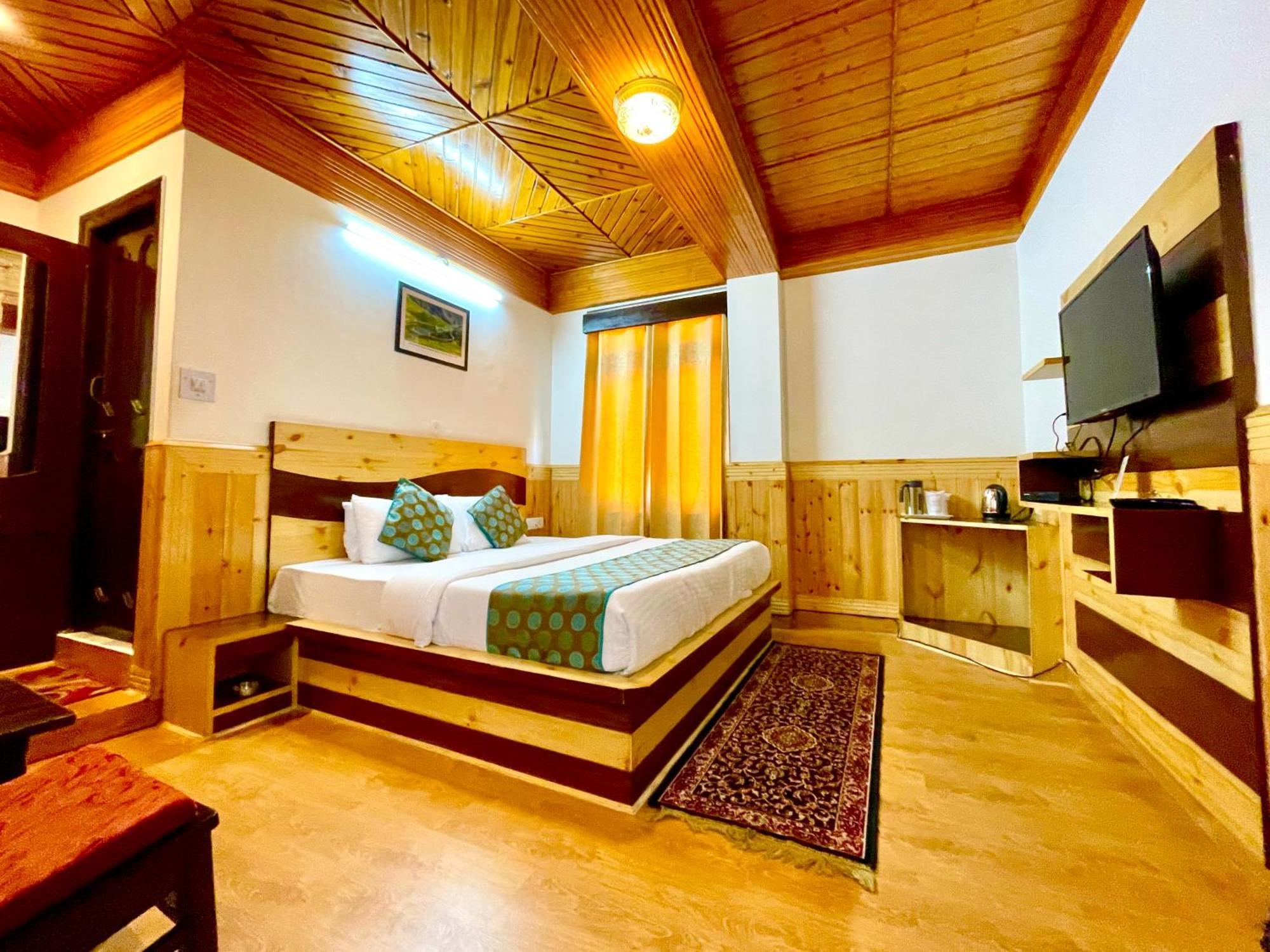 Hotel Rollingrang Kalpa Exterior photo